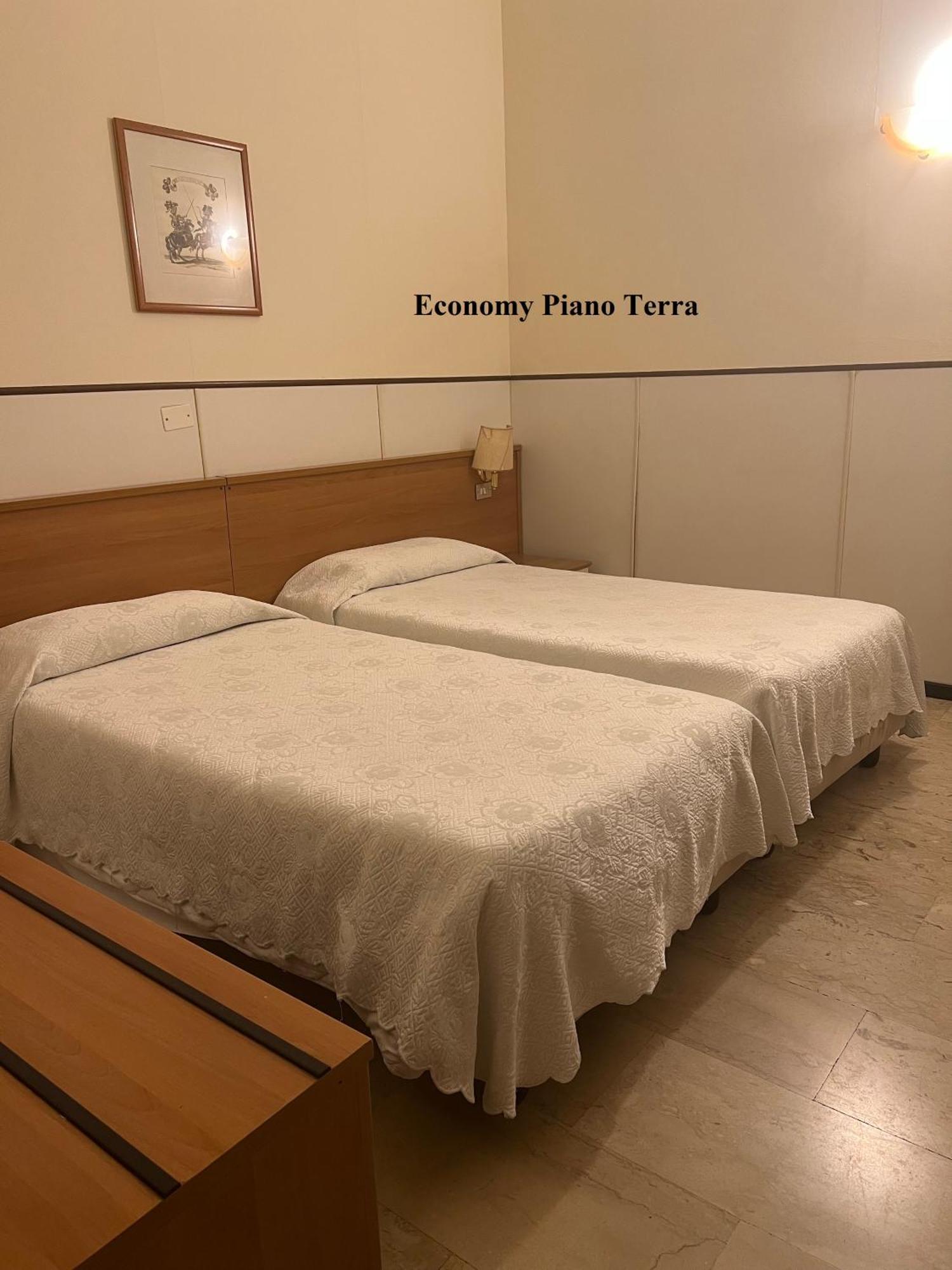 Quarto Twin Económico