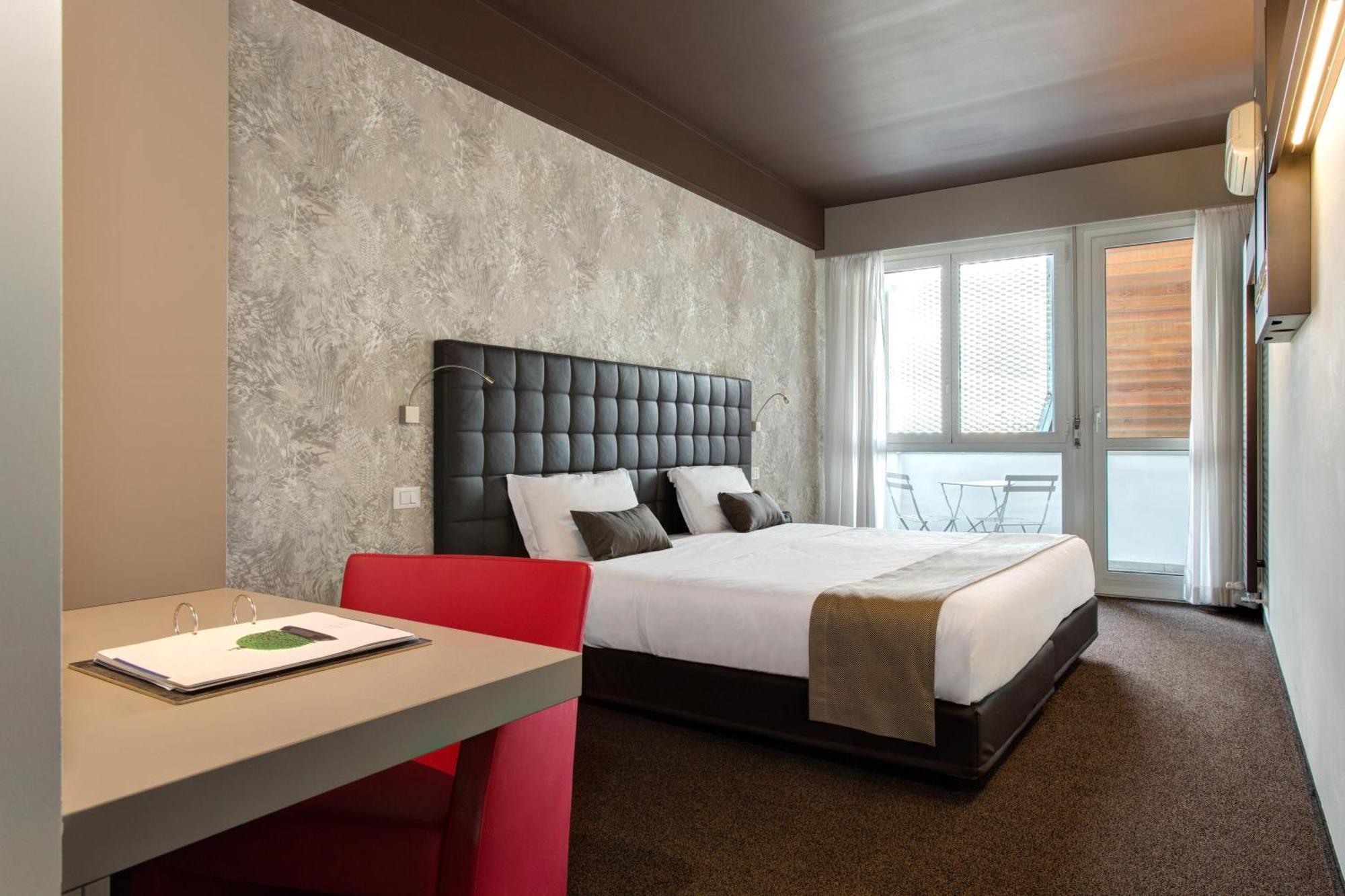 Classic Double or Twin Room