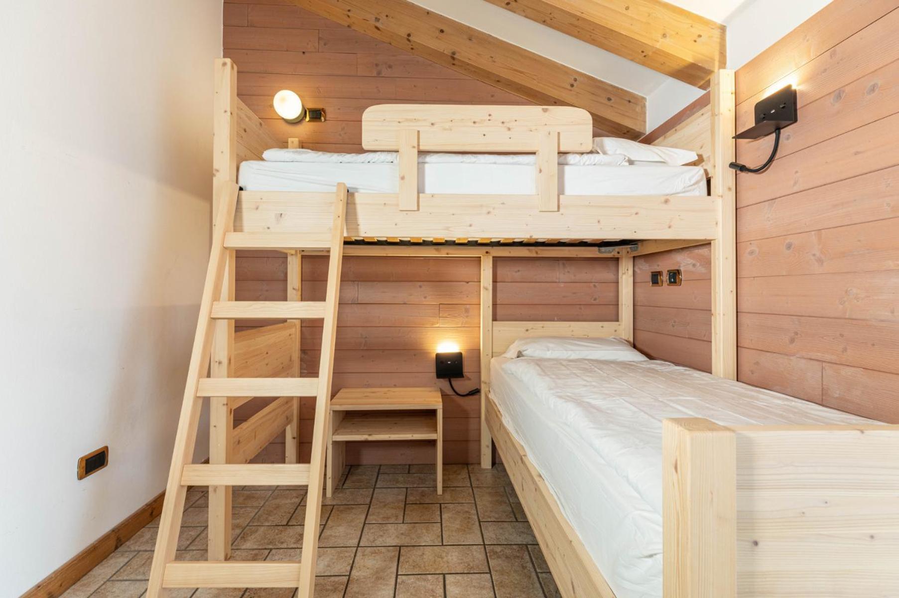 Junior Suite,1758336135:JPEG
