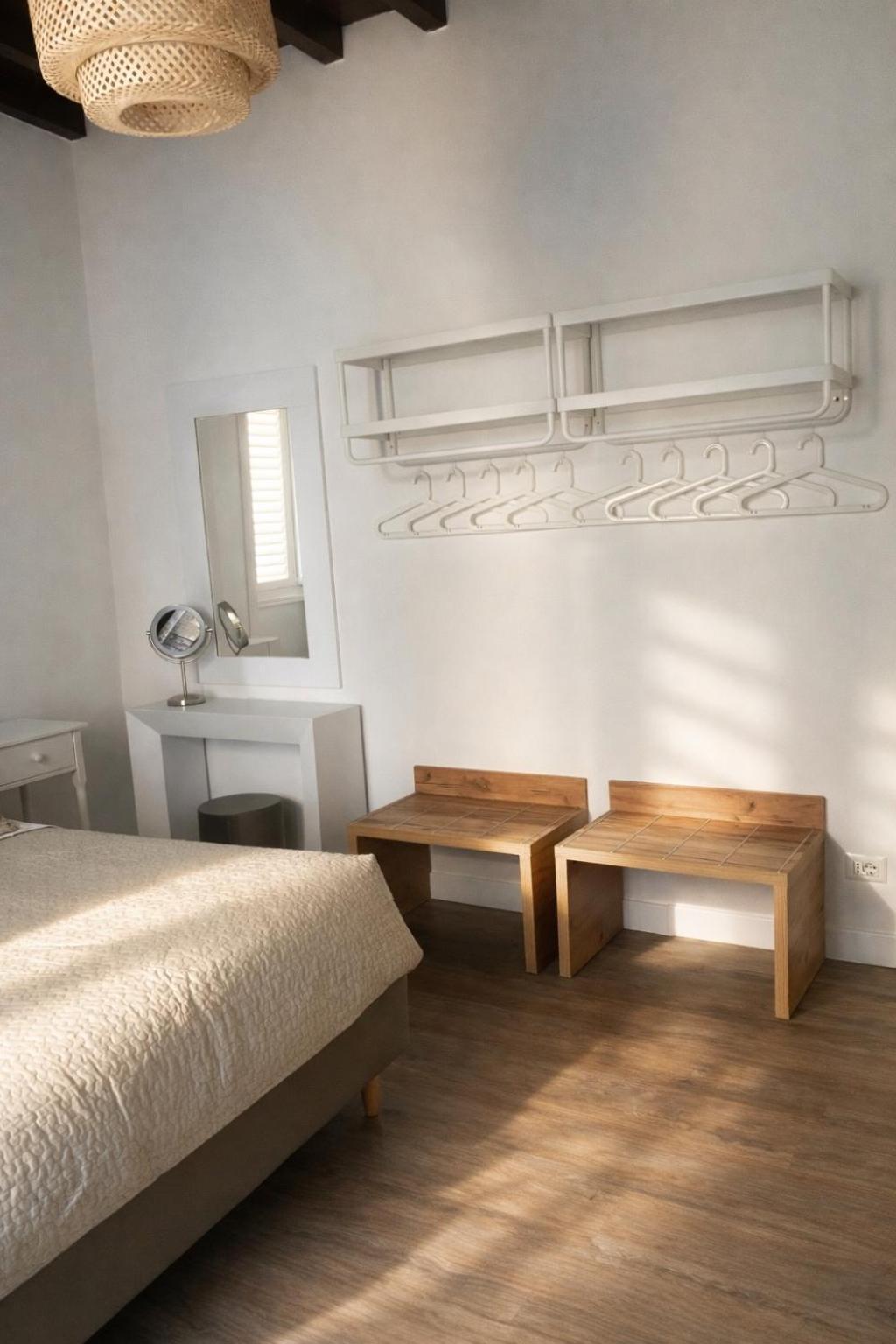 Studio Apartment One Double Bed