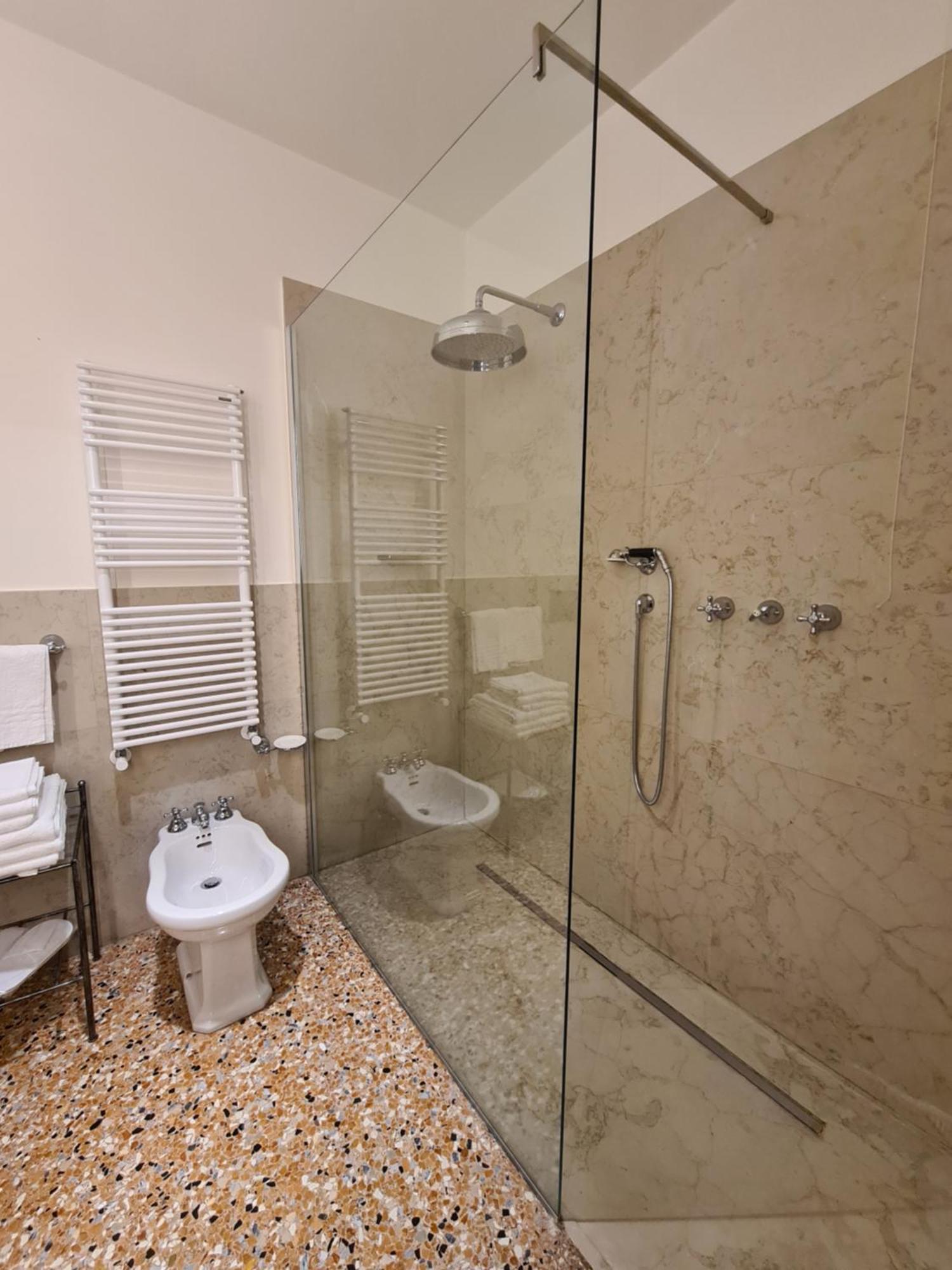 Deluxe Junior Suite