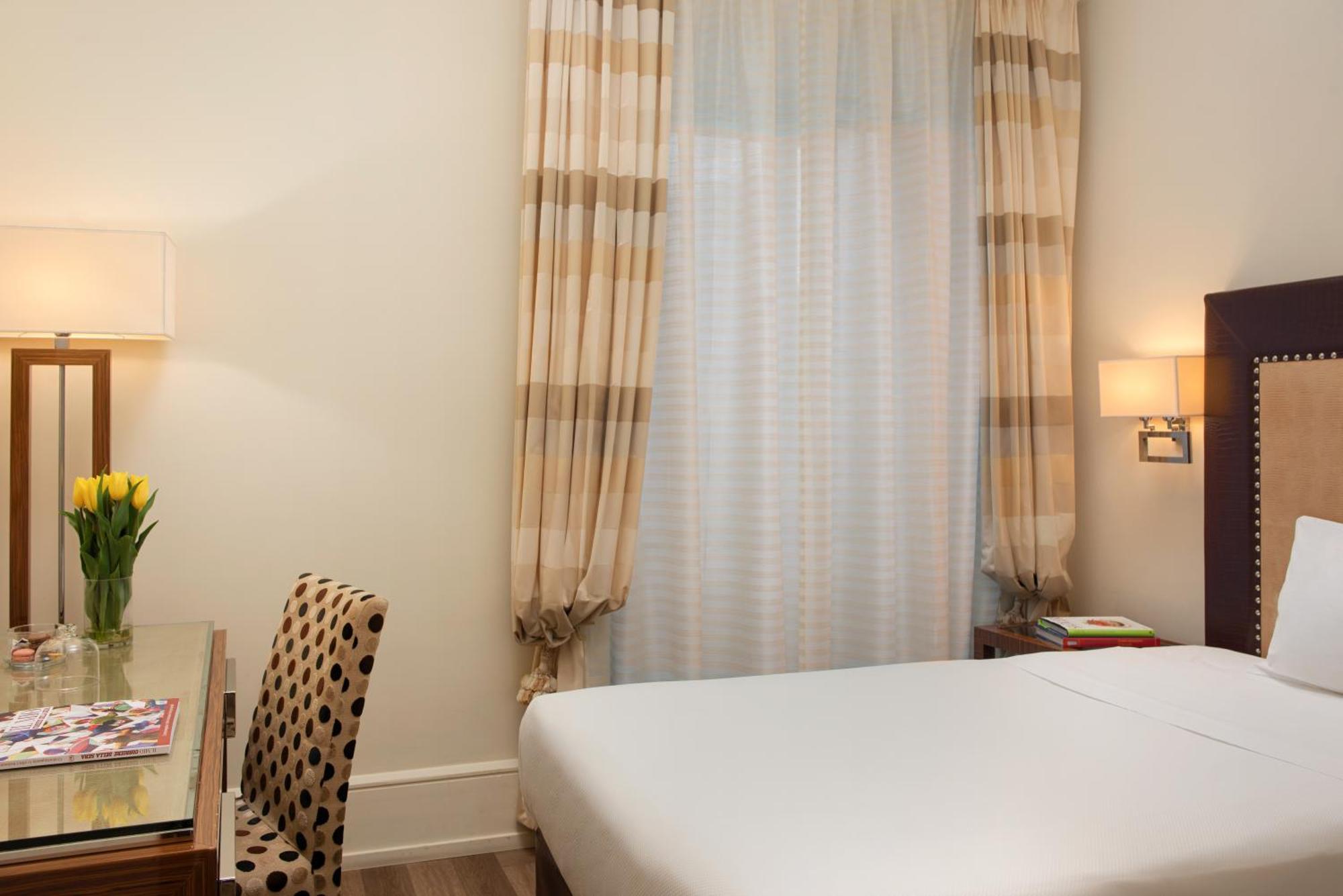 Classic Single Room