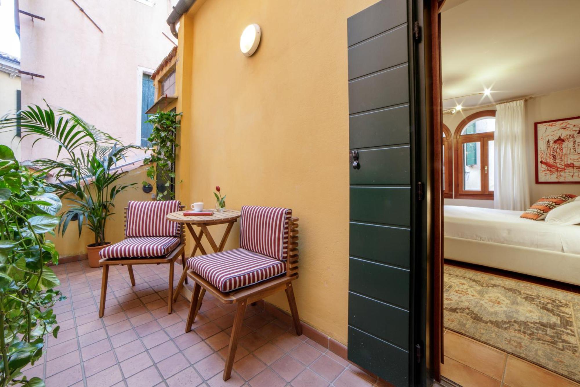 Deluxe Double Room Balcony