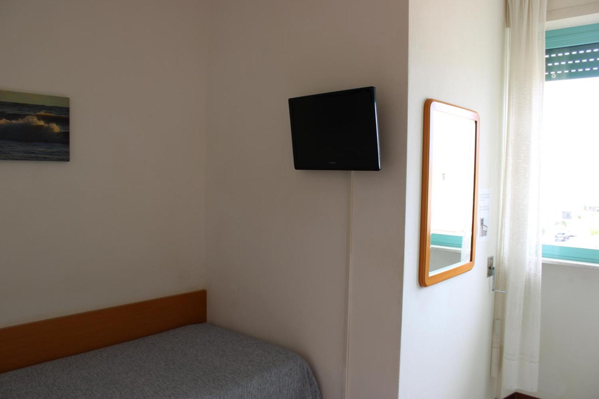 Habitación Individual Pequeña