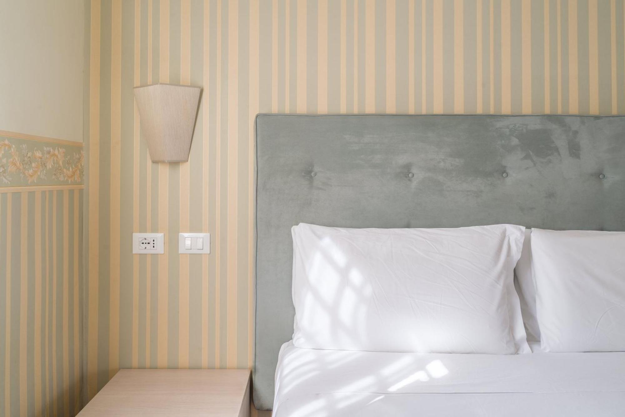 Standard Double Room,1772082520:JPEG