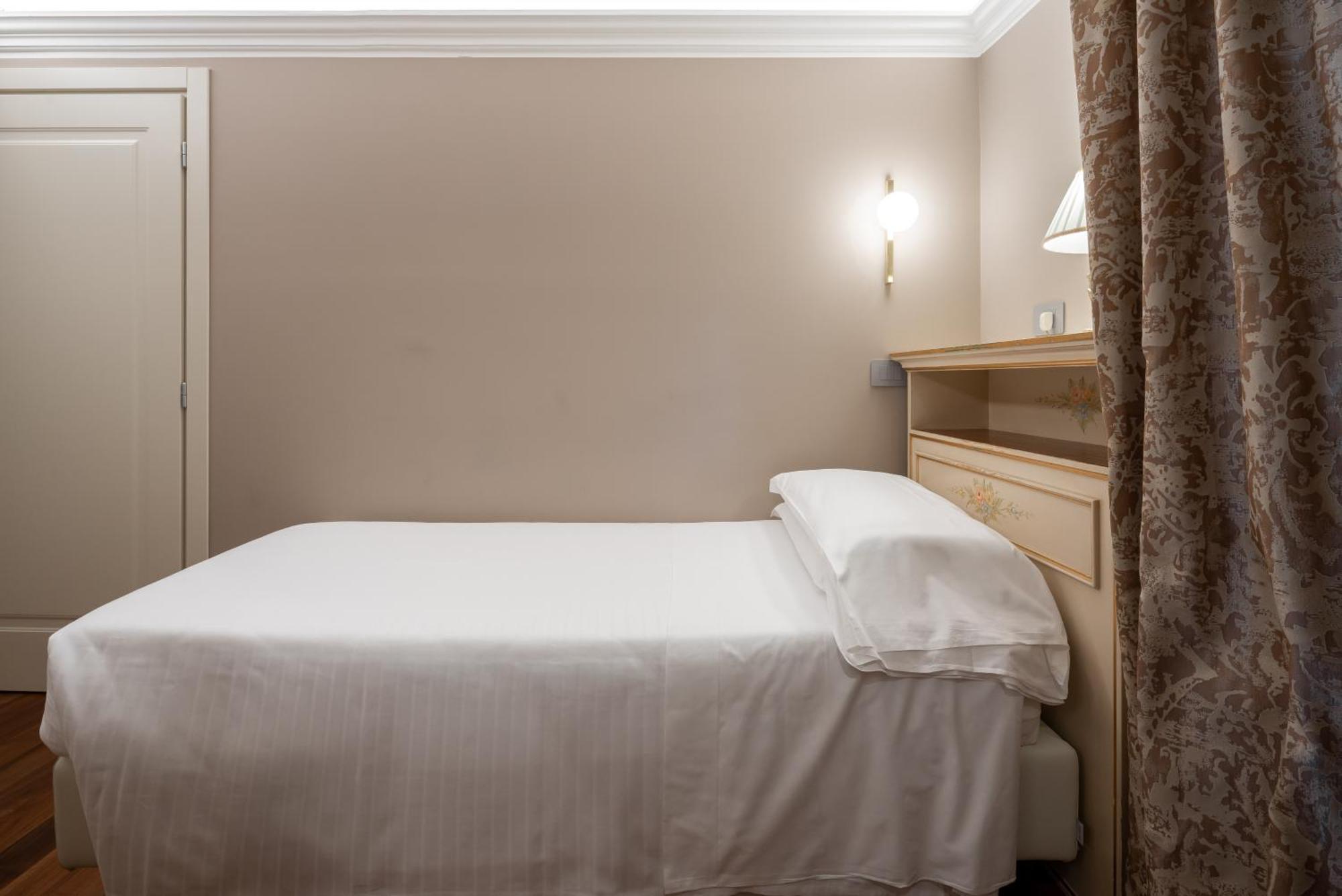 Classic Single Room