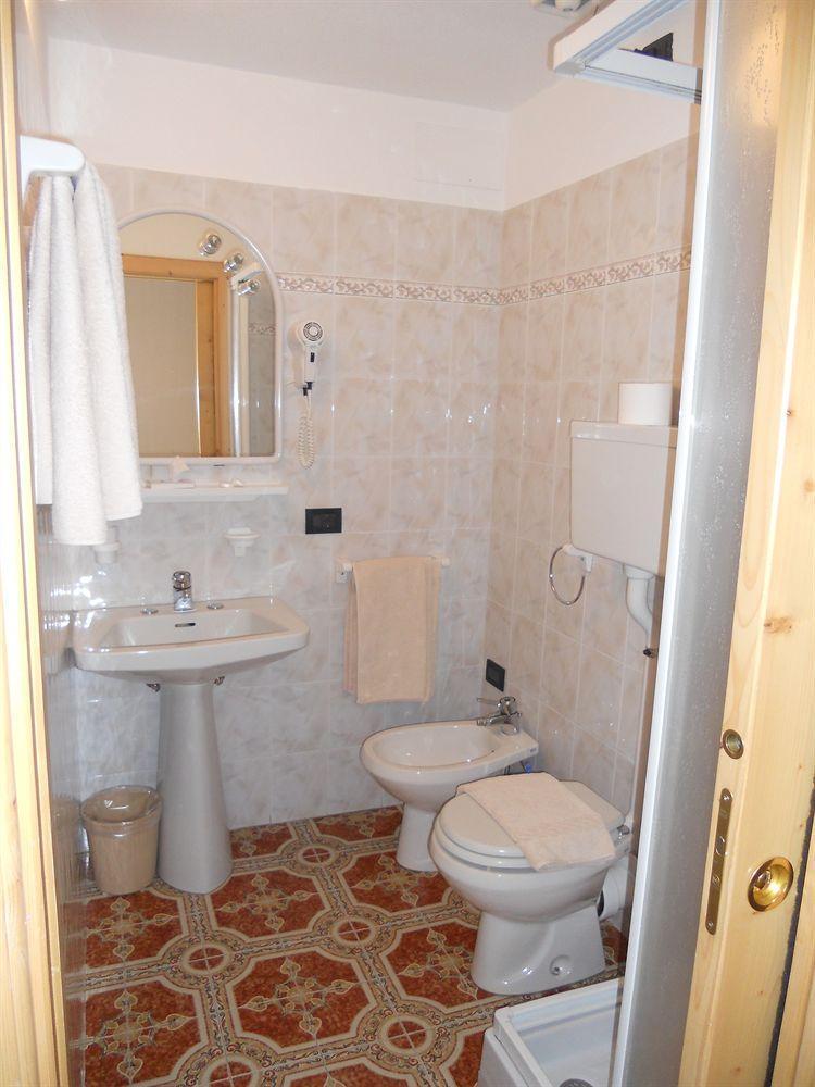 Pokój trzyosobowy z balkonem