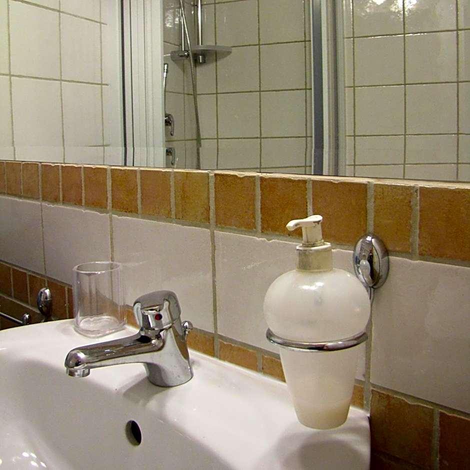 Small Twin Room