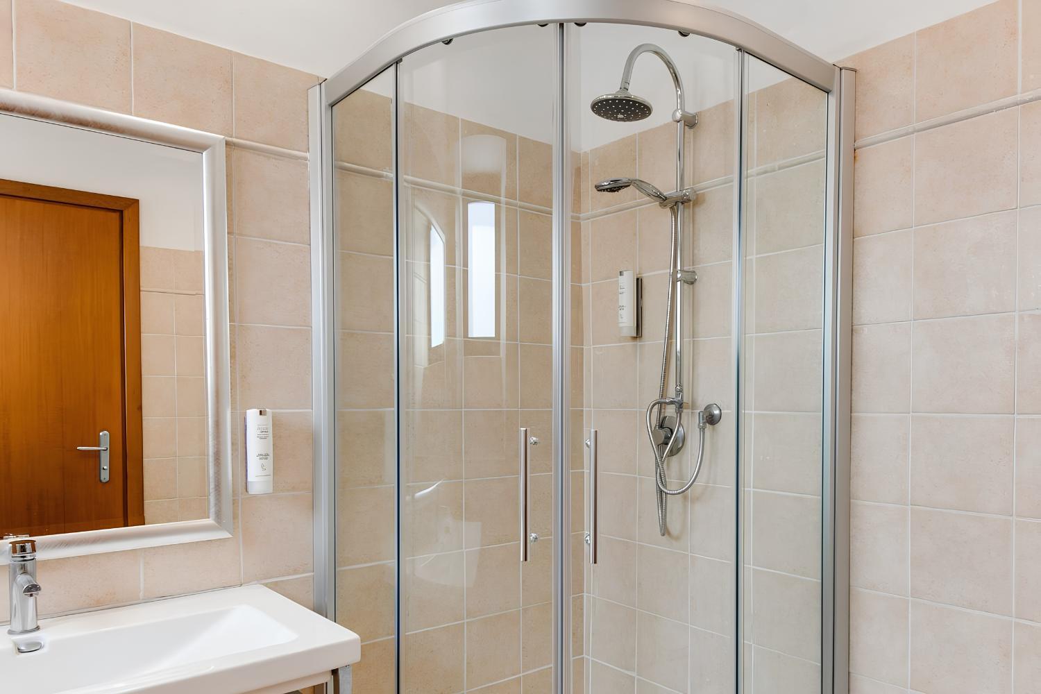 Compact Room