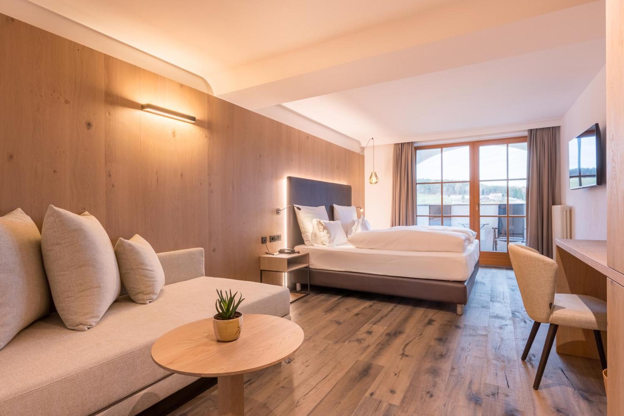 Comfort Double or Twin Room