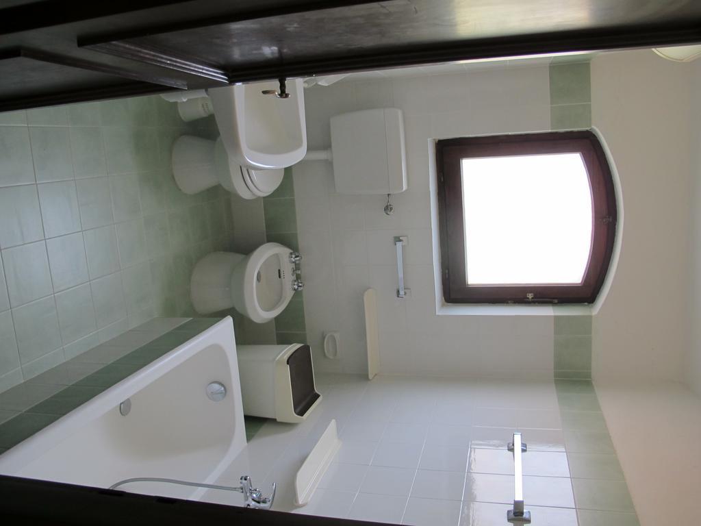 Monolocale con Balcone e Vista Mare