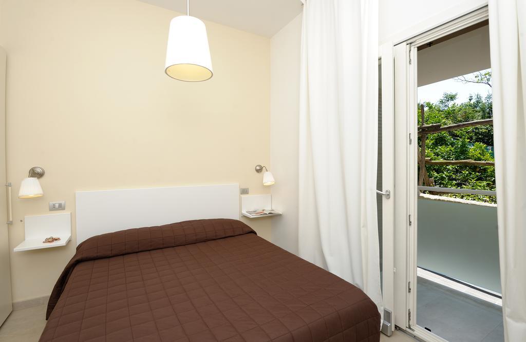 One-Bedroom Apartment with Garden View,822991181:JPEG