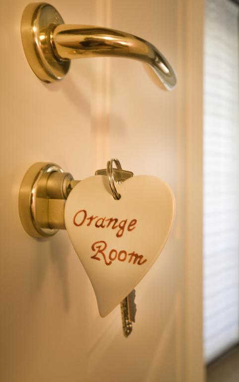 Single Room,686811594:JPEG