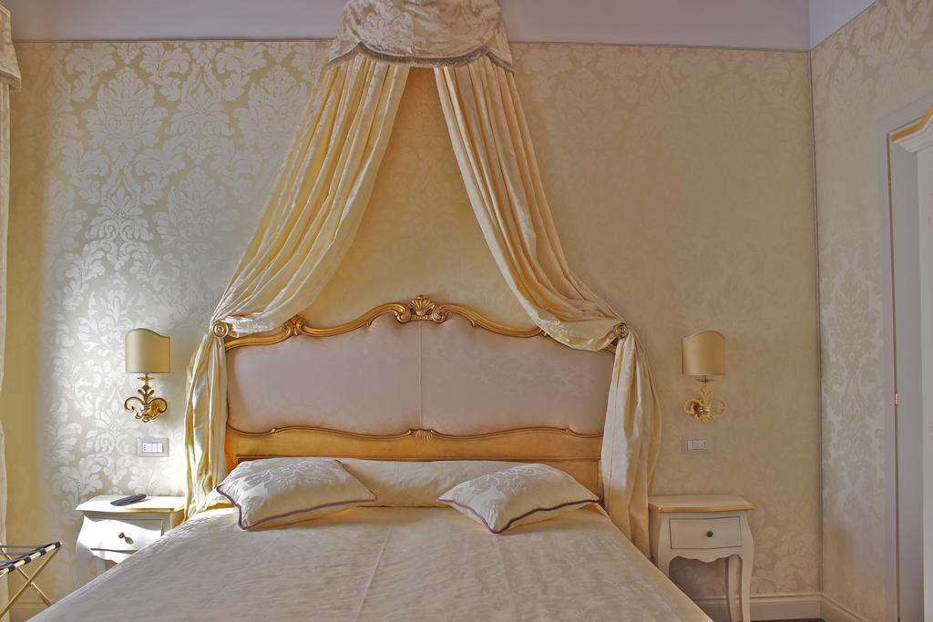 Deluxe Double Room Balcony