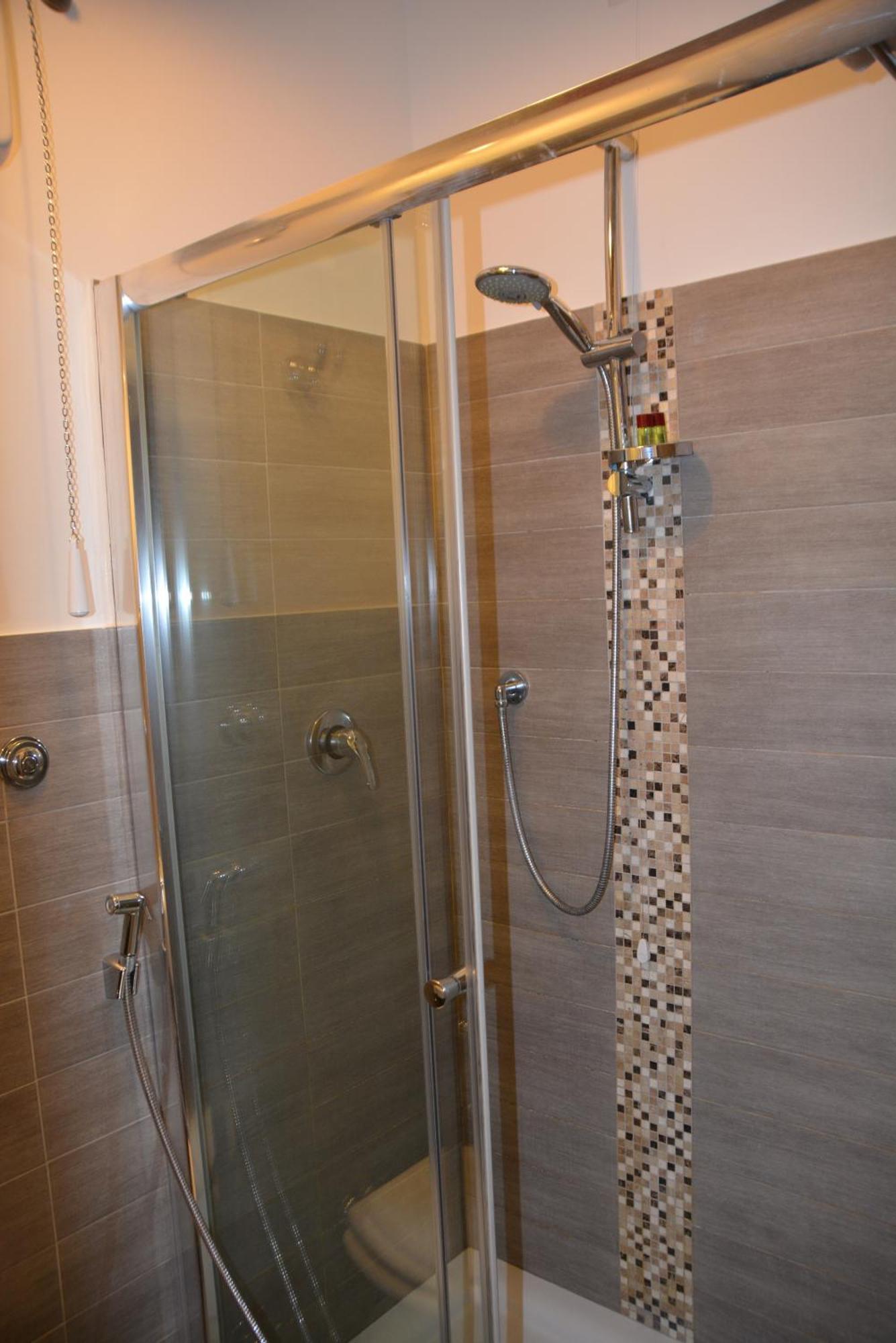 Quarto Duplo