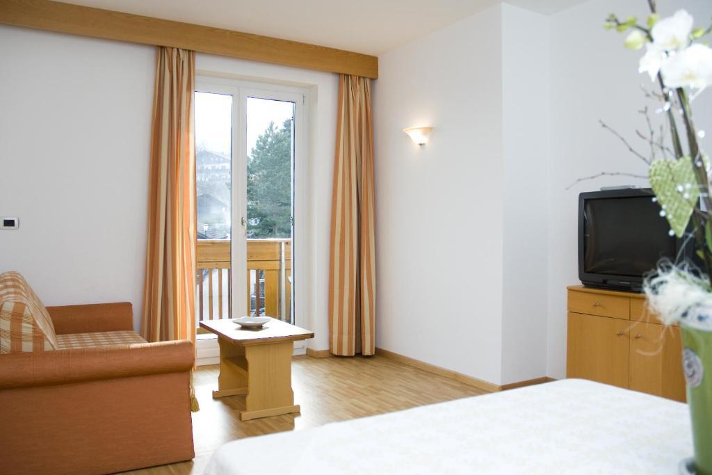 Doppelzimmer mit Balkon