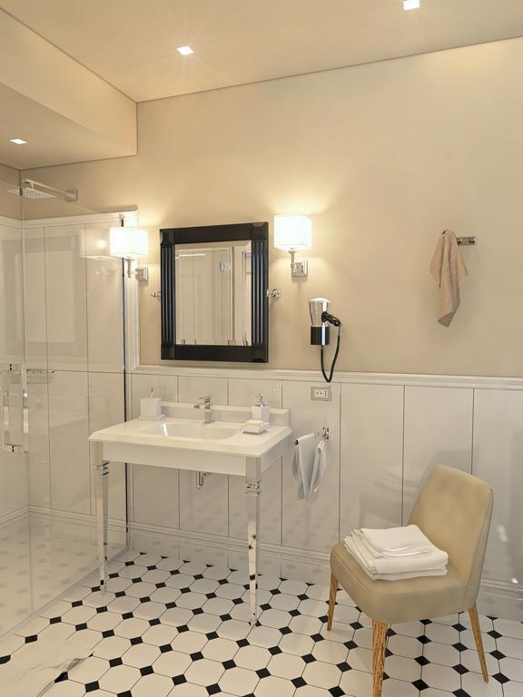 Chambre Double de Luxe avec Balcon - Vue sur Ville