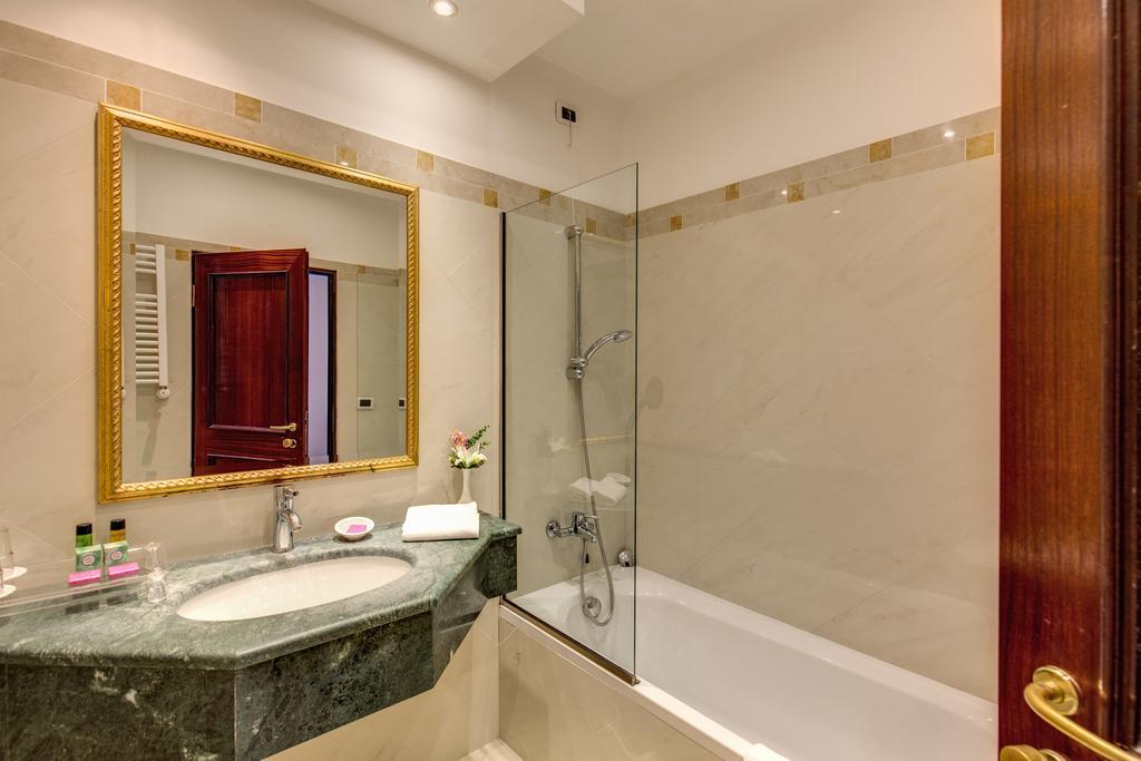 Quarto Superior com Cama de Casal ou 2 de Solteiro