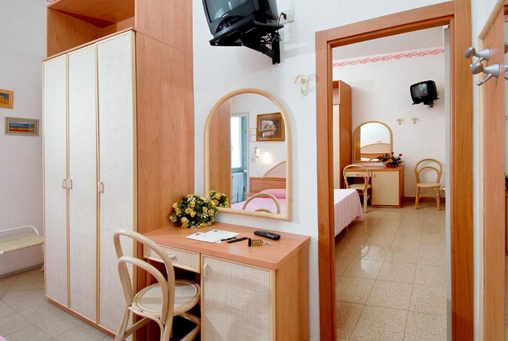 Two Connecting Rooms Partial Sea View