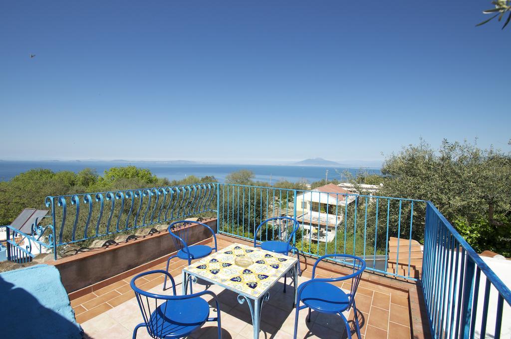 Family Room Terrace Sea View,234517831:JPEG