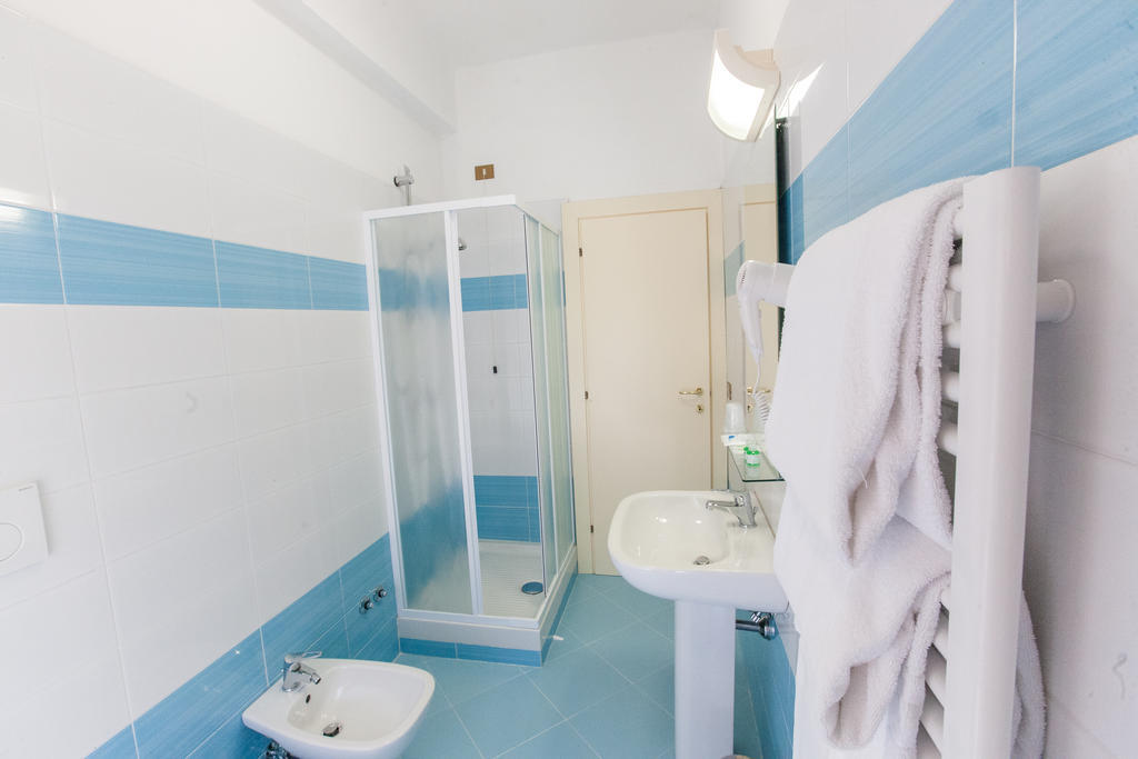 Comfort Triple Room with Shower,248355105:JPEG