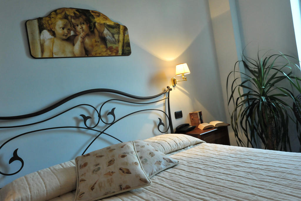 Triple Room with Sea View