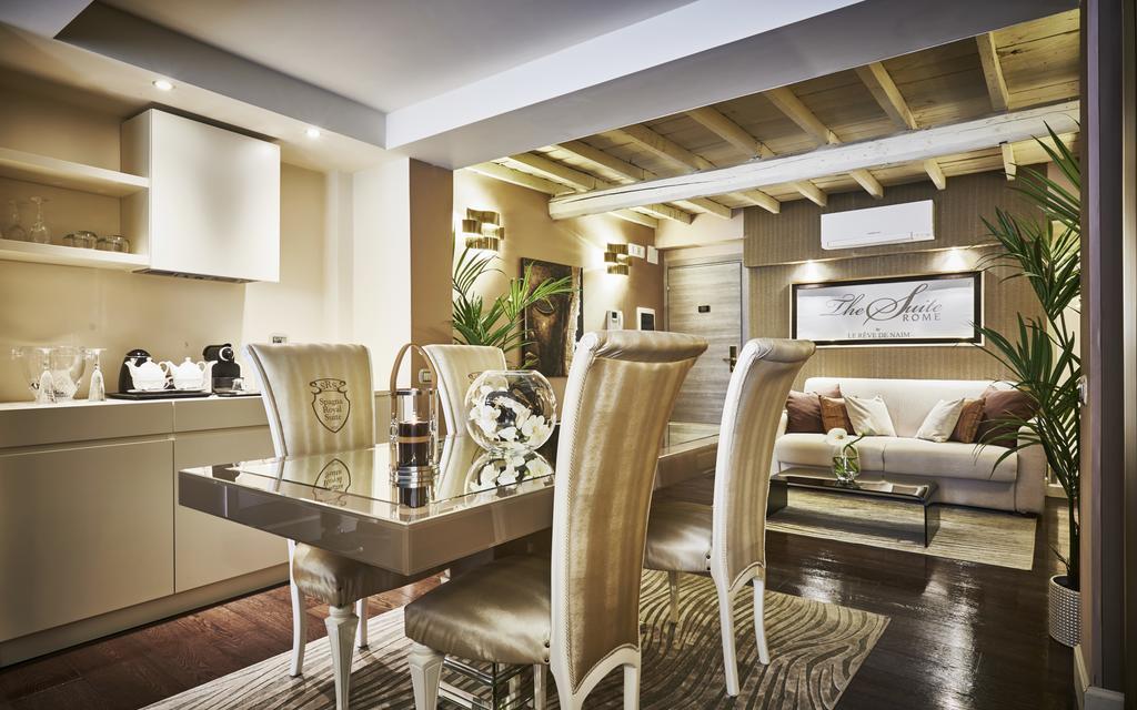 Standard Suite,258151361:JPEG