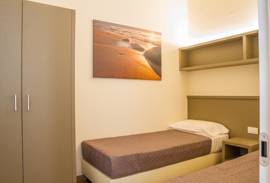 Deluxe Two-Bedroom Apartment