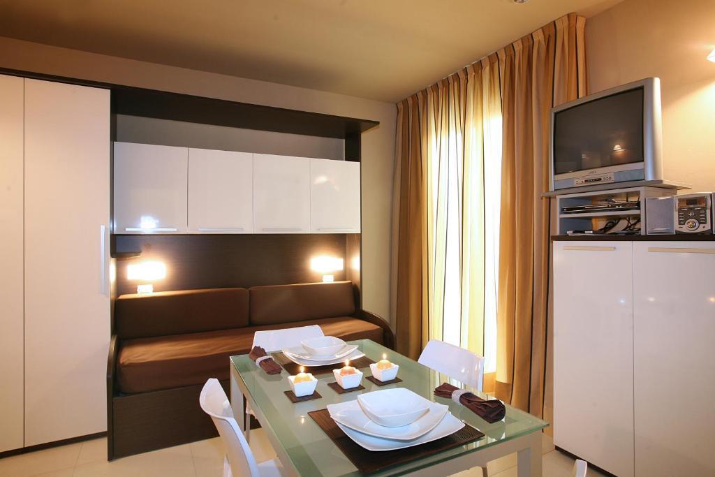Suite with Sea View,28477892:JPEG