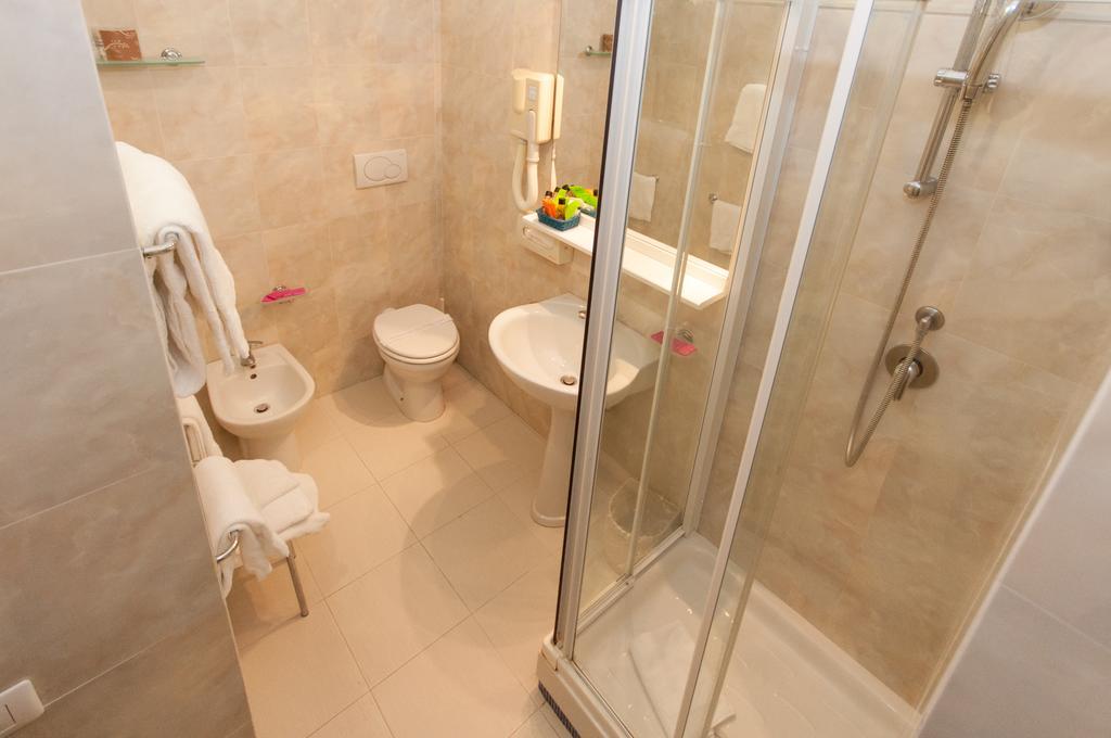 Classic Double or Twin Room,1328688878:JPEG