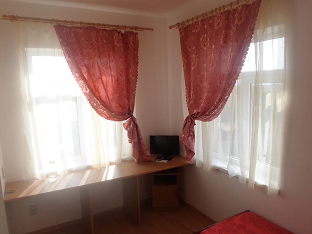Budget Single Room,326829445:JPEG