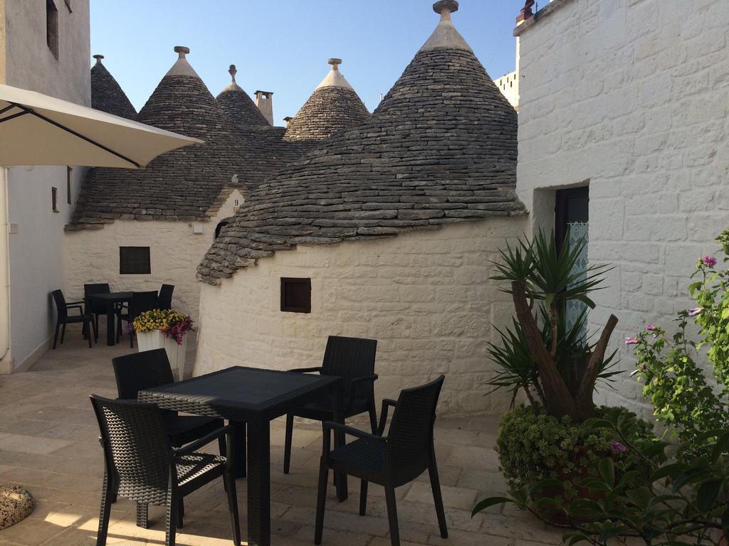 Trullo Deluxe (2 Adulti)