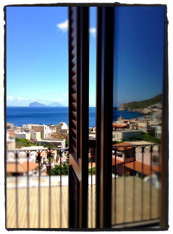 Double or Twin Room Balcony Sea View,51211948:JPEG