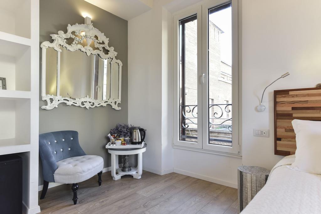 Deluxe Double or Twin Room City View