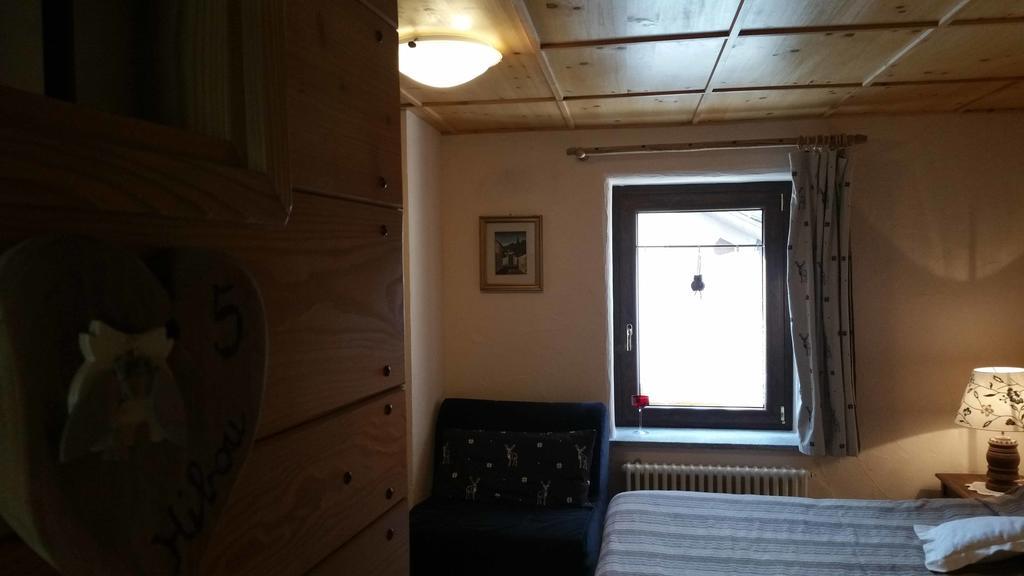 Standard Double Room,405454755:JPEG