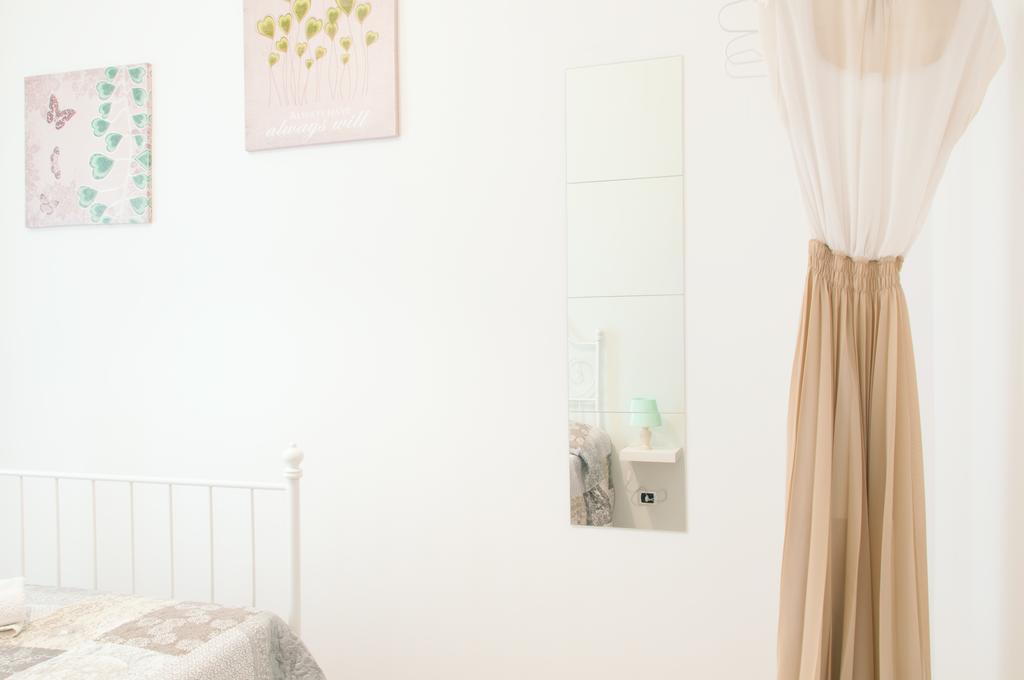 Double Room with Private External Bathroom