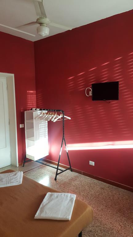 Pokój Trzyosobowy ze wspólną łazienką