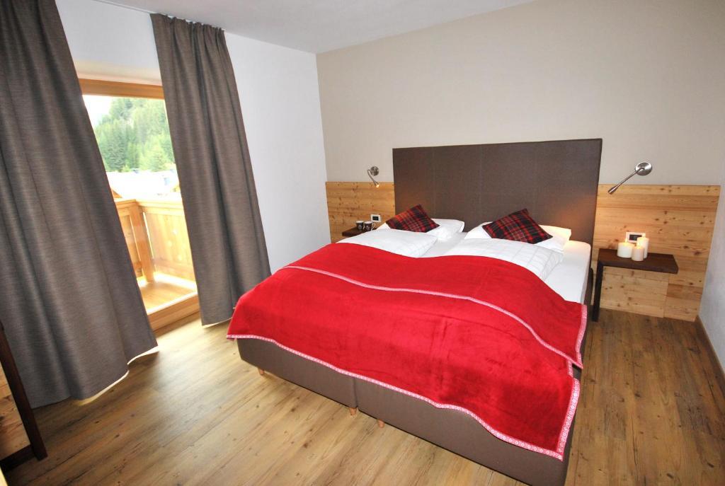 Superior Double Room with Balcony