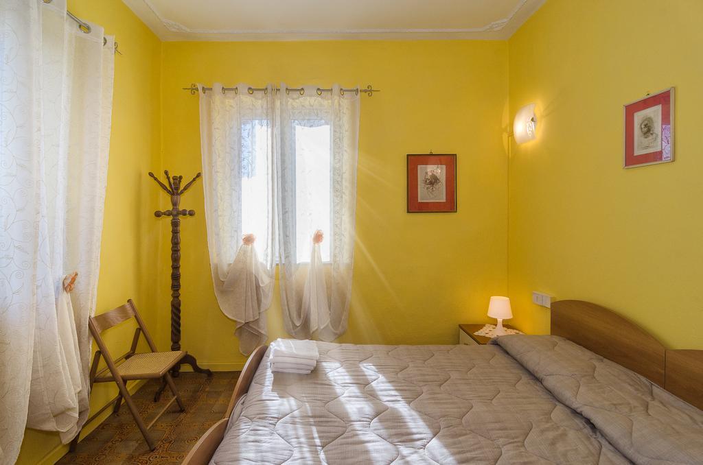 Economy Doppelzimmer mit Gemeinschaftsbad