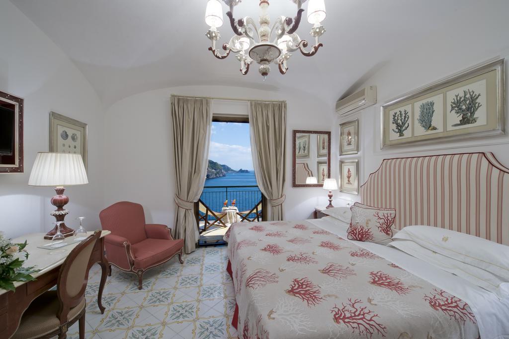 Deluxe Double Room Terrace Sea View,401973354:JPEG