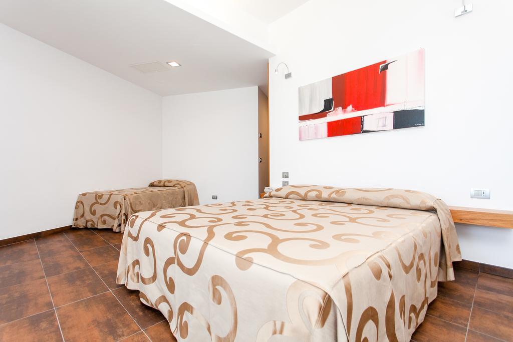 Dreibettzimmer