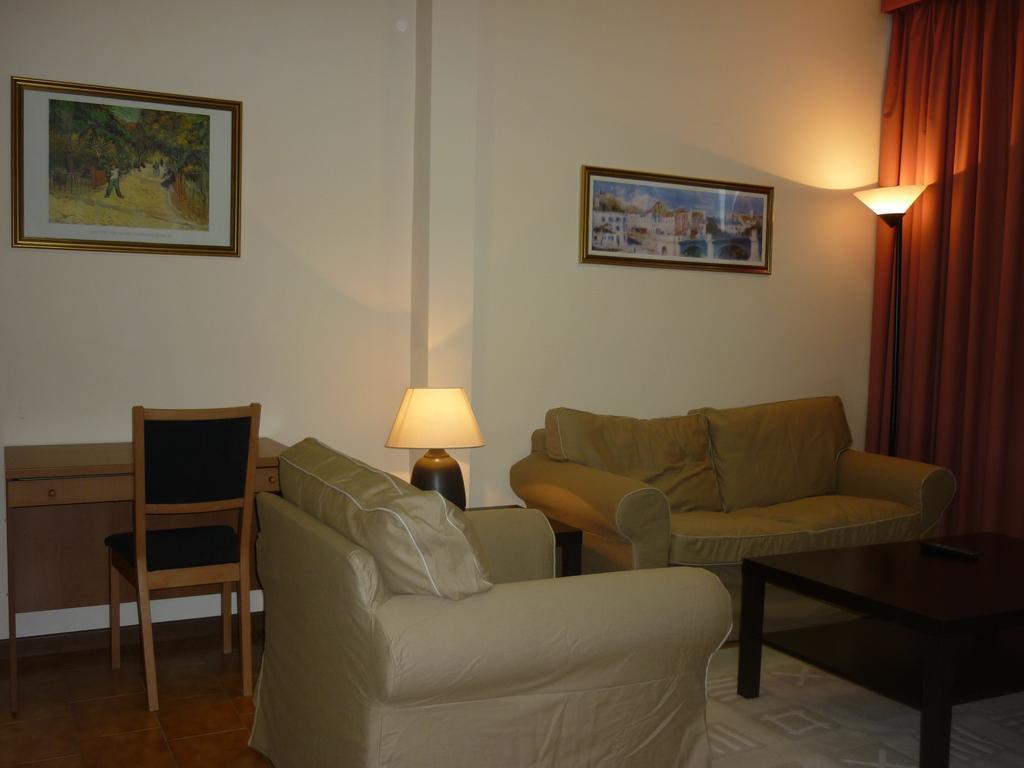 Apartment with Terrace - Top Floor