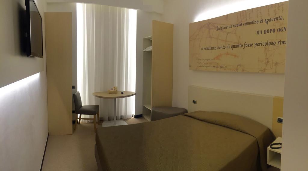 Classic Double Room,507855948:JPEG