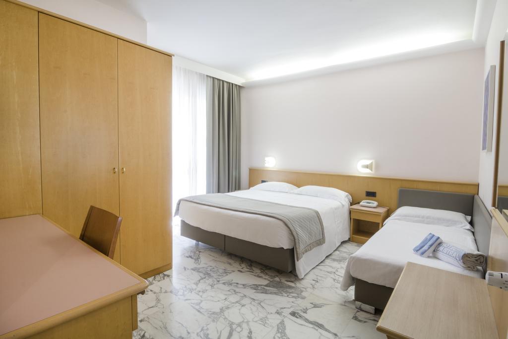 Triple Room,395124024:JPEG