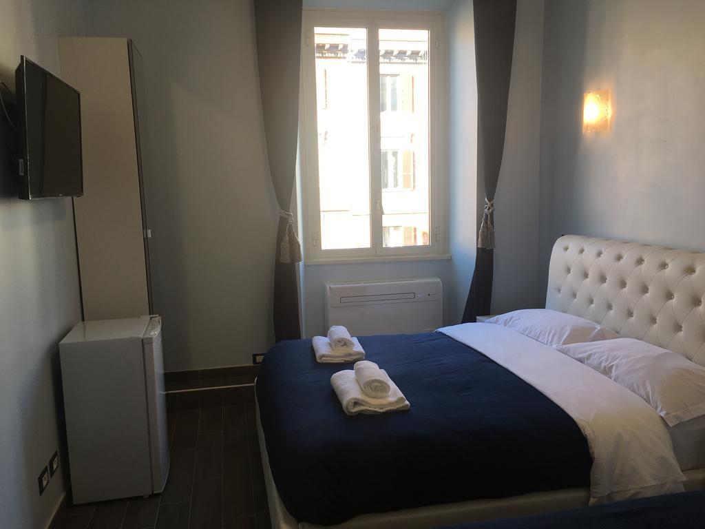 Triple Room Bathroom