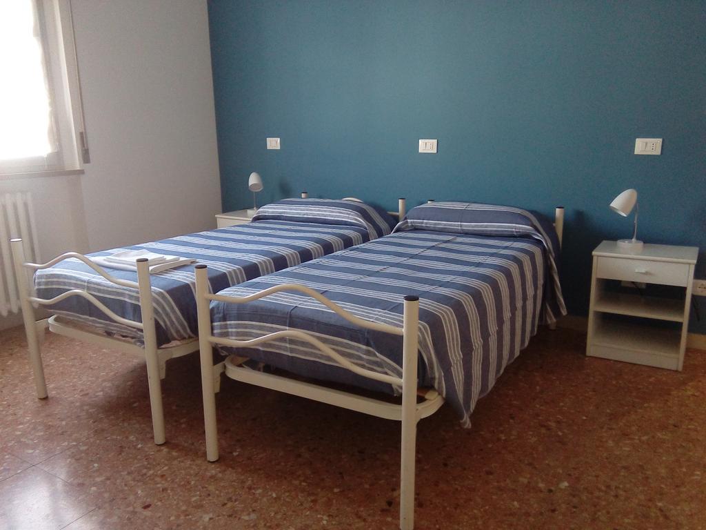 Standard Double or Twin Room,397686087:JPEG