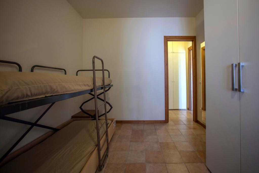 Two-Bedroom Bungalow,63562231:JPEG