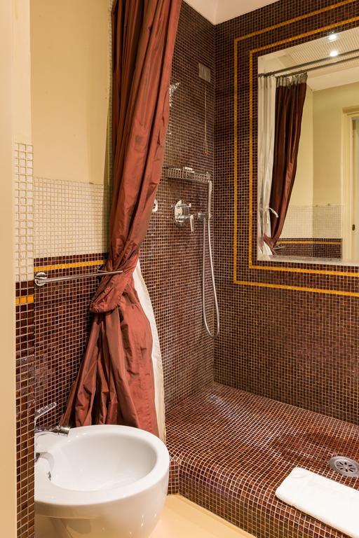 Double Room with Private External Bathroom,400283097:JPEG