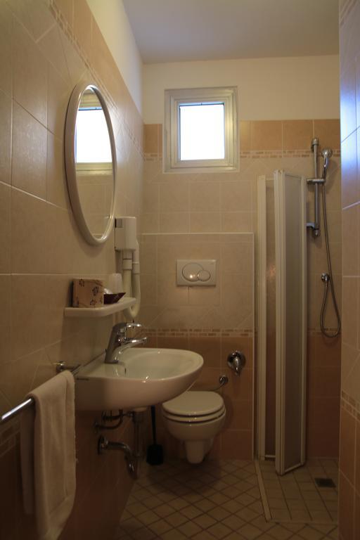 Economy Double or Twin Room