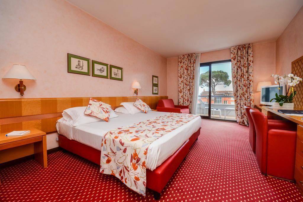 Double Room with Lake View,450764049:JPEG